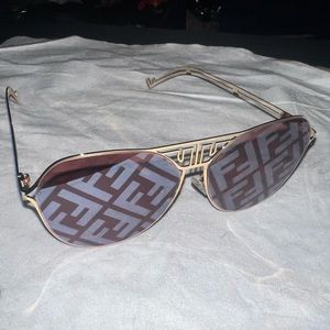 F mono sunglasses new